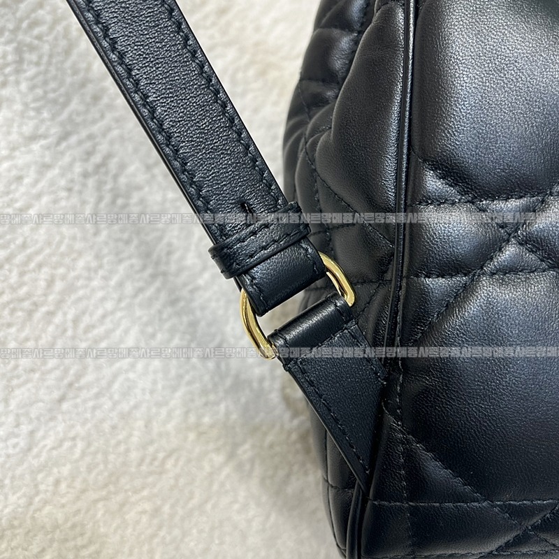 다올카로미디움백팩  20260401-140756-013루.jpg