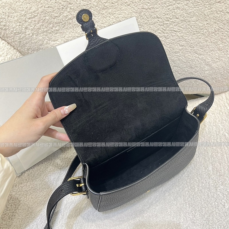 디올바비백  20260401-152438-006루.jpg