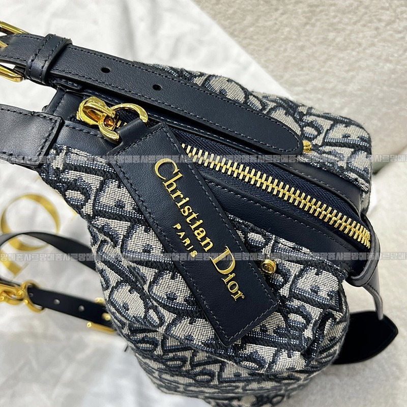 디올디저니백  20260401-171642-008루.jpg