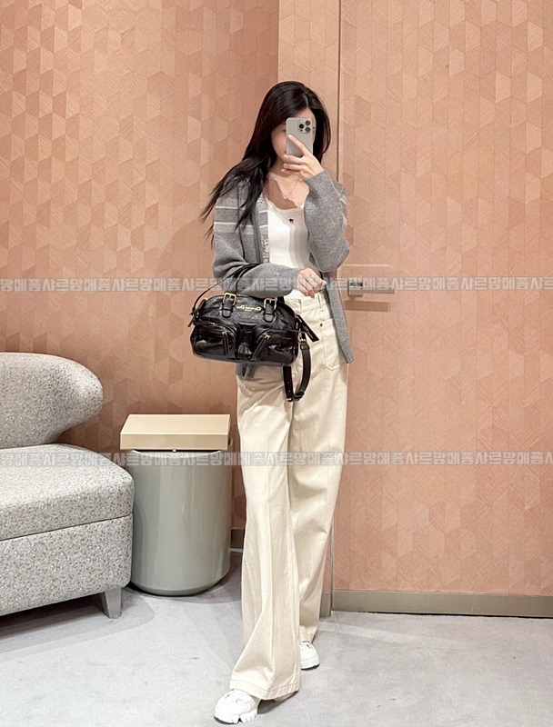 디올그랜드투어볼링백스몰  20260402-100400-016루.jpg