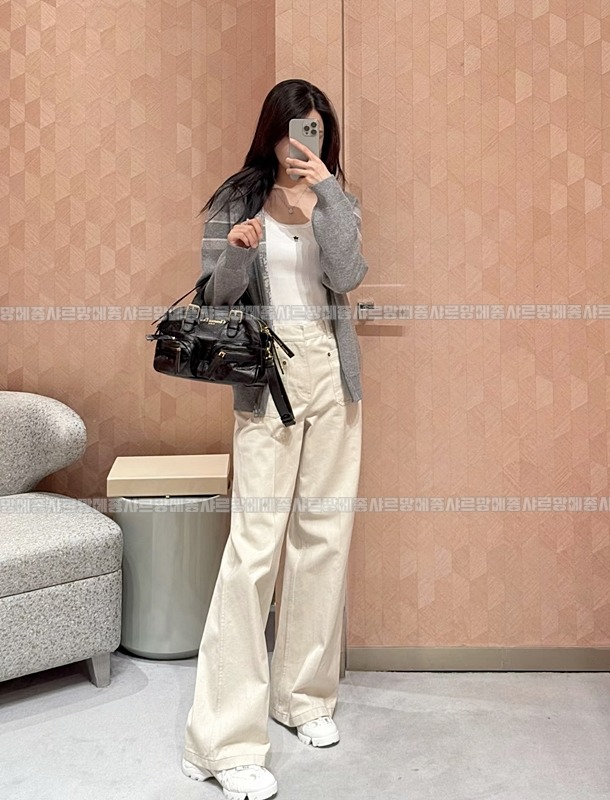 디올그랜드투어볼링백스몰  20260402-100401-017루.jpg