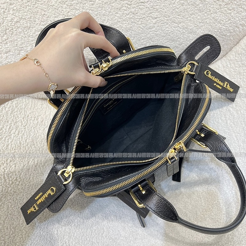 디올그랜드투어볼링백스몰  20260402-100359-008루.jpg