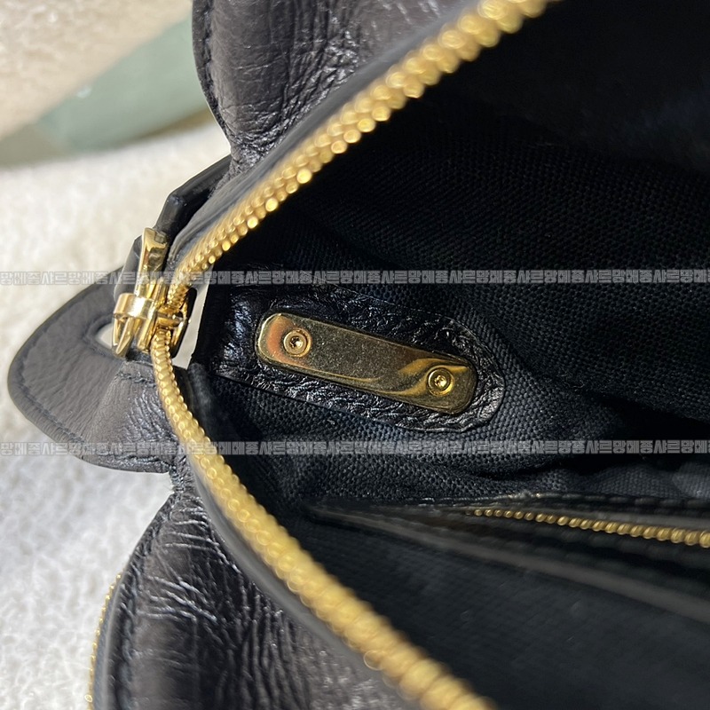 디올그랜드투어볼링백스몰  20260402-100400-012루.jpg