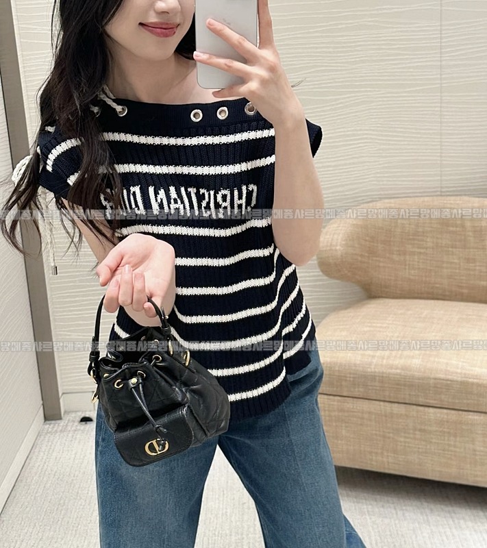 디올카로버킷백  20260402-110629-022루.jpg