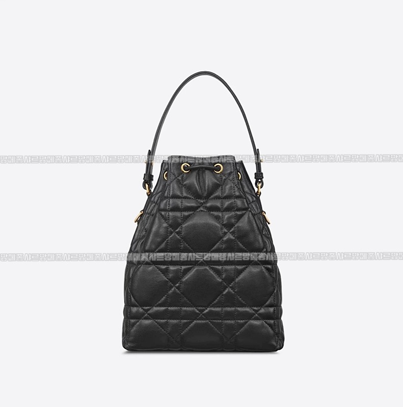 디올카로버킷백스몰 20260402-111429-015루.jpg