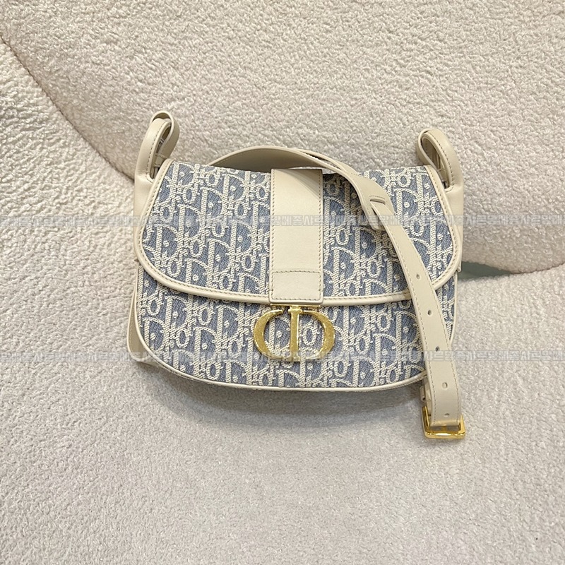 디올30몽테인사첼미디움백 20260402-113754-001루.jpg