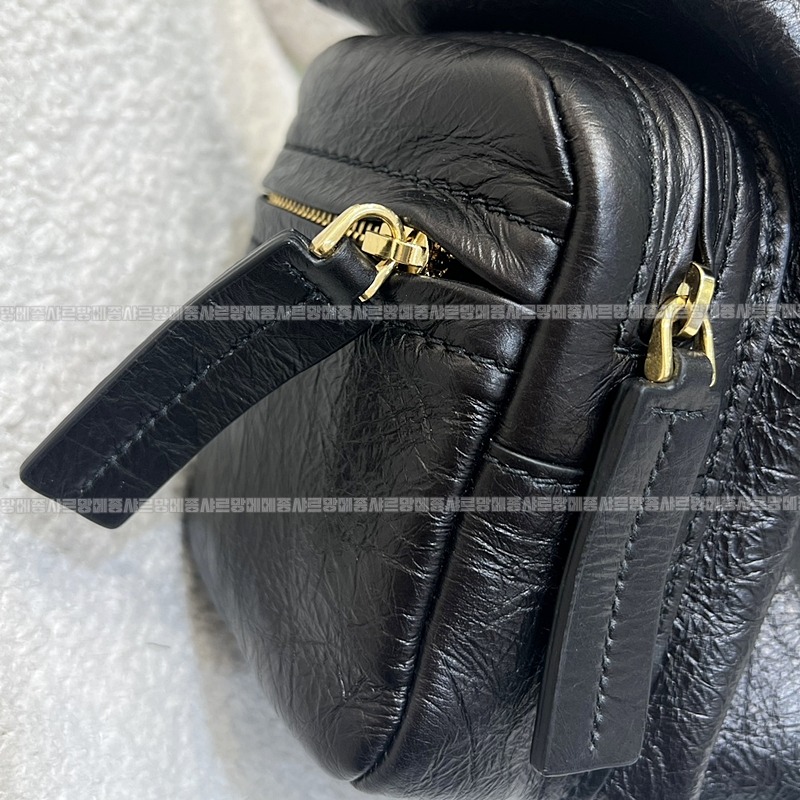 디올그랜드투어멀티포켓백 20260402-114536-007루.jpg