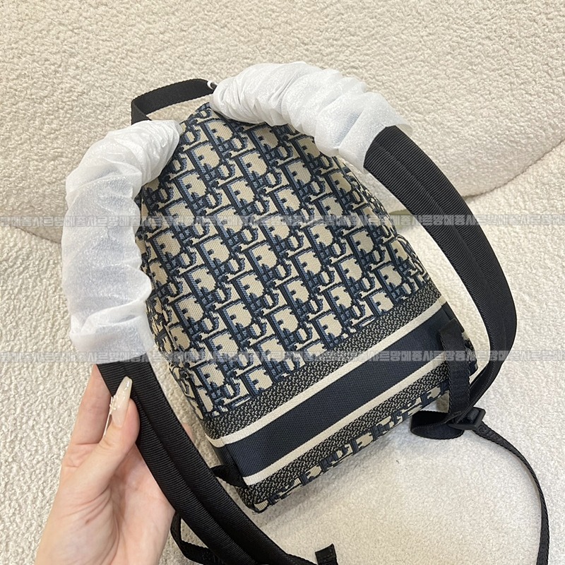 디올트래블백 20260402-124716-003루.jpg