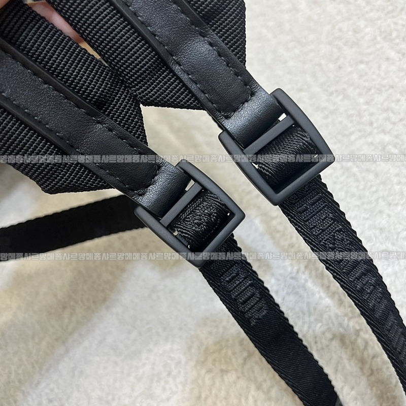 디올트래블백 20260402-124717-009루.jpg