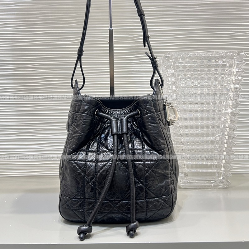 디올디모션백 20260402-130036-001루.jpg