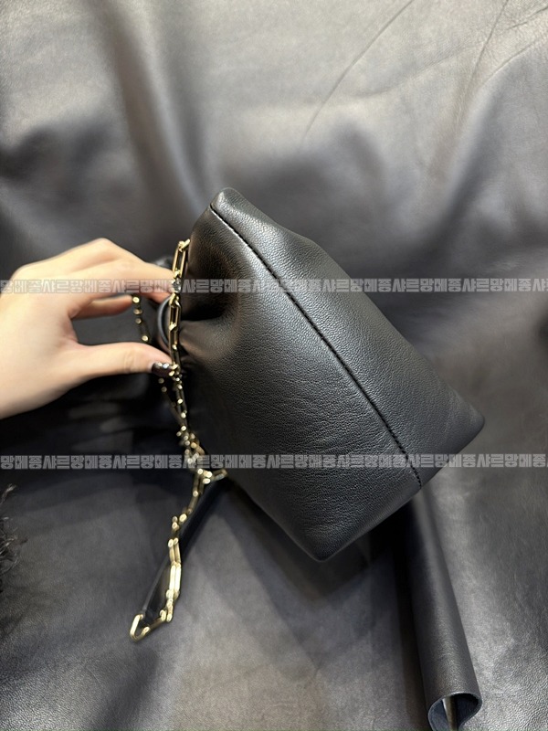 디올보우백 20260402-134142-003루.jpg