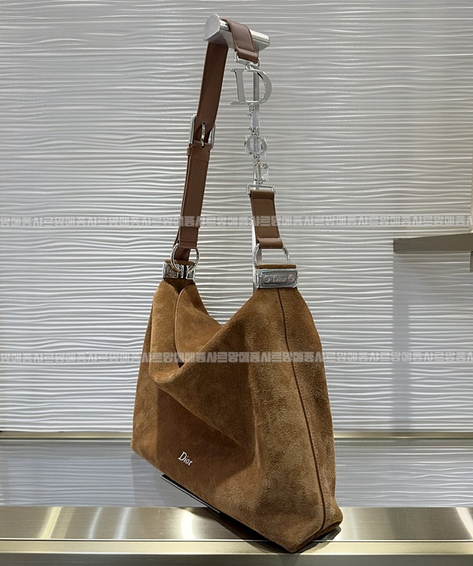 디올디올리백  20260402-142439-003루.jpg