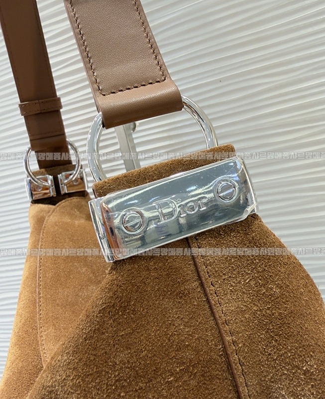 디올디올리백  20260402-142440-007루.jpg