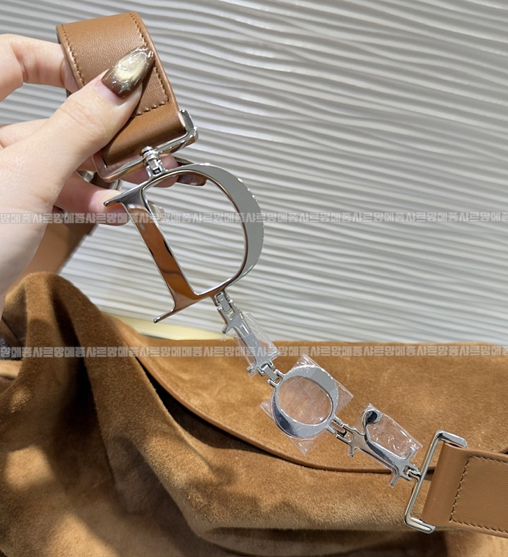 디올디올리백  20260402-142441-013루.jpg