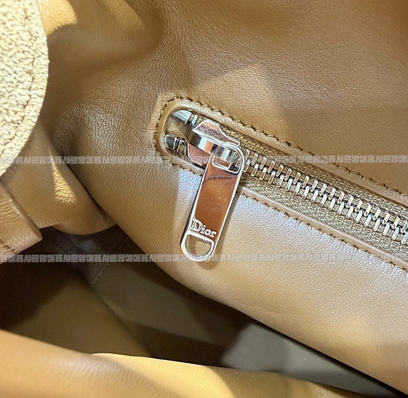 디올디올리백  20260402-142441-016루.jpg