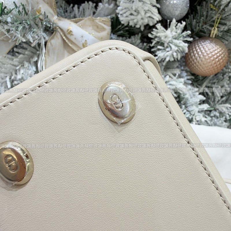 디올시갈백  20260402-143850-014루.jpg