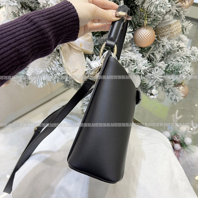 디올시갈백  20260402-144216-003루.jpg