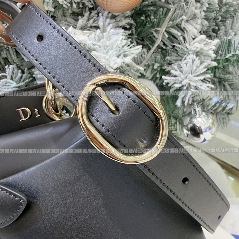 디올시갈백  20260402-144218-013루.jpg