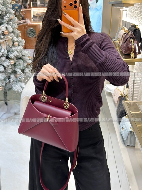 디올시갈백  20260402-144630-018루.jpg