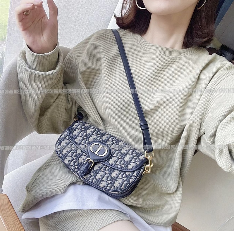 디올바비이스트웨스트백  20260402-160803-020루.jpg