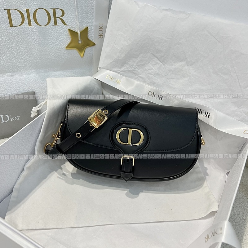 디올바비이스트웨스트백  20260402-161611-003루.jpg