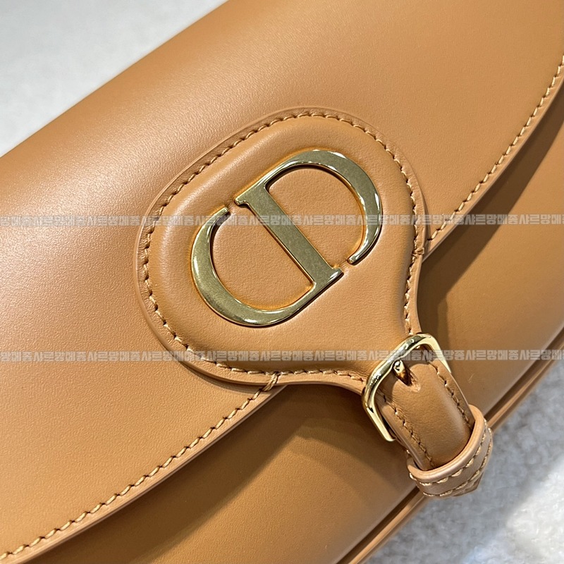 디올바비이스트웨스트백  20260402-162653-006루.jpg