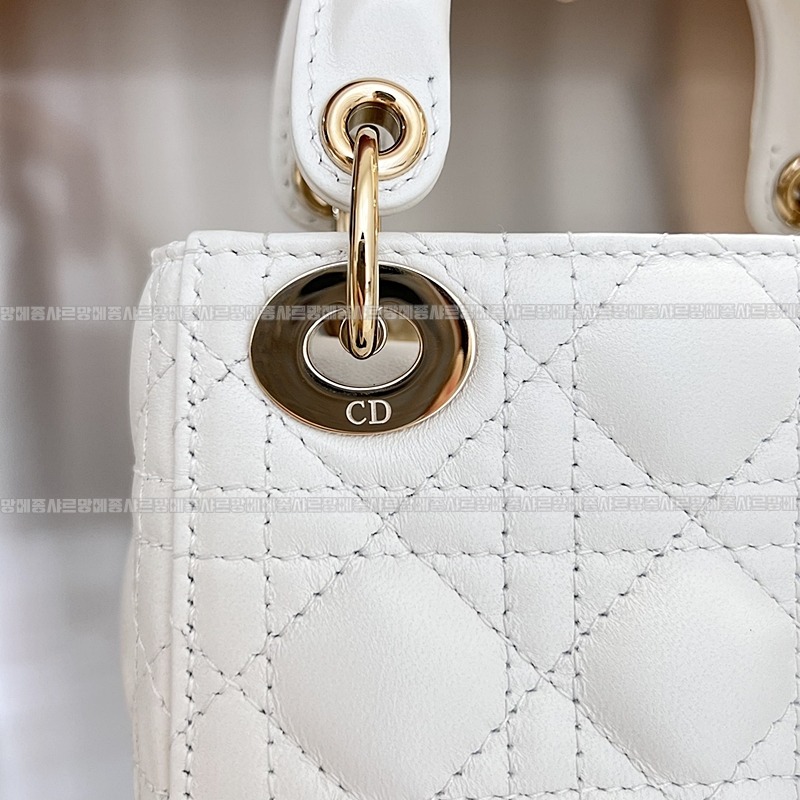 레이디디올 20260402-165346-010루.jpg