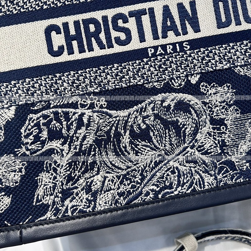 디올북토트백20260403-093544-009루.jpg