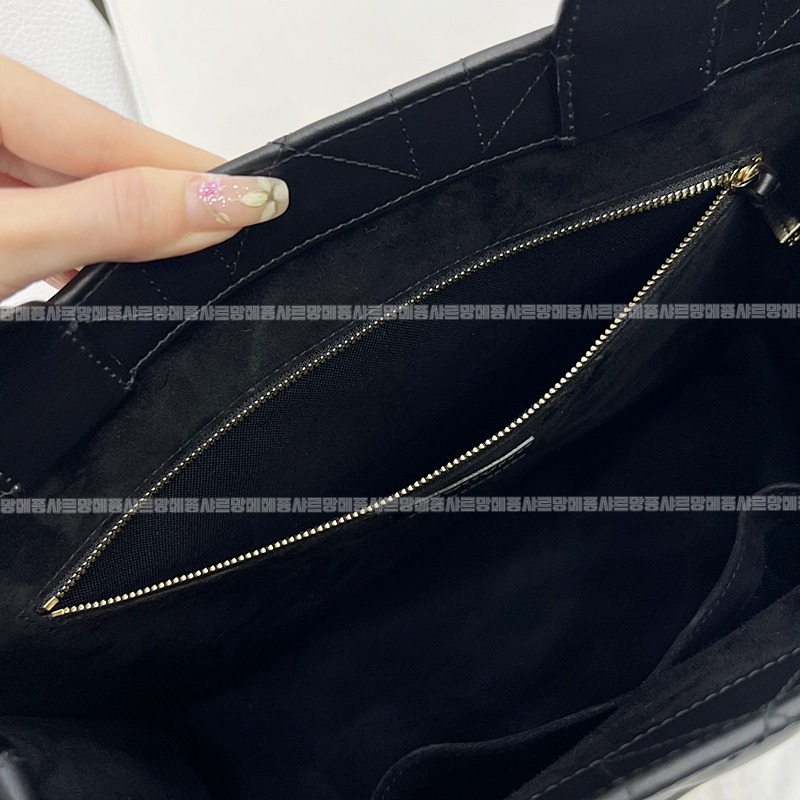 디올북토트백미디움  wsxc1775227652932_8루.jpg