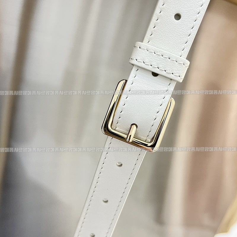 디올북토트백미디움  wsxc1775227665819_6루.jpg