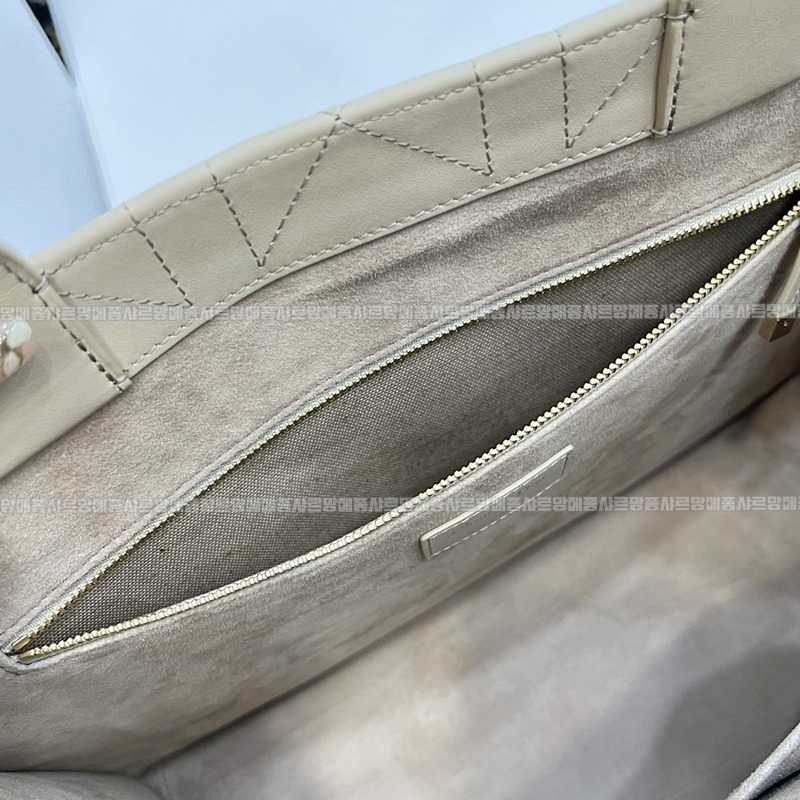 디올북토트백미디움  wsxc1775227791790_8루.jpg