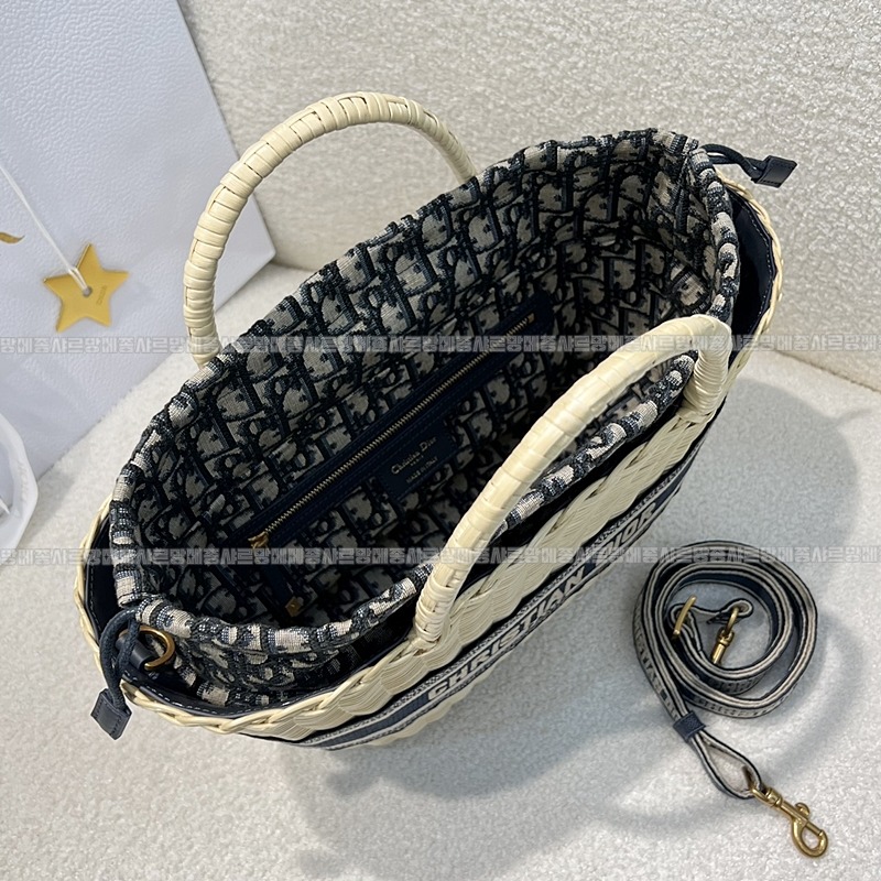 디올라탄바스켓백  20260403-163836-007루.jpg