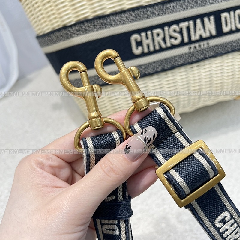 디올라탄바스켓백  20260403-163837-014루.jpg