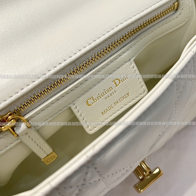 디올카로스몰백  20260403-172122-009루.jpg