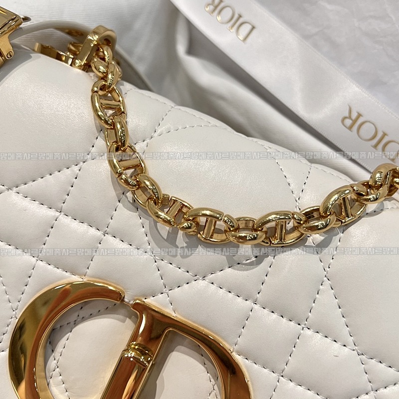 디올카로스몰백  20260403-172122-010루.jpg