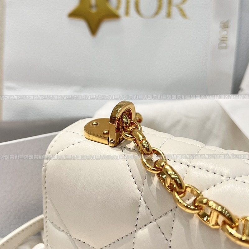 디올카로스몰백  20260403-172122-011루.jpg