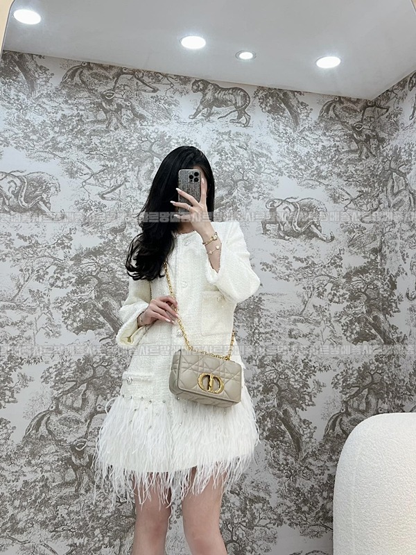 디올카로스몰백  20260403-175216-014루.jpg