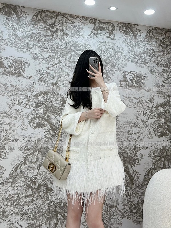 디올카로스몰백  20260403-175217-017루.jpg