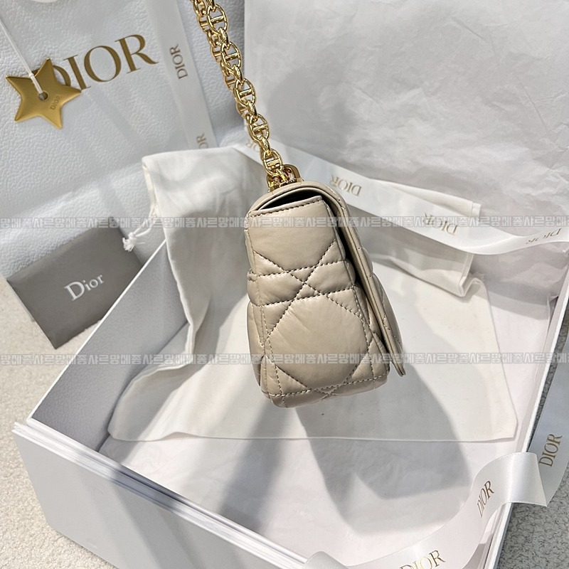 디올카로스몰백  20260403-175215-003루.jpg