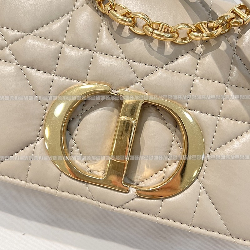 디올카로스몰백  20260403-175215-006루.jpg