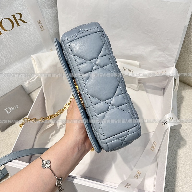 디올카로스몰백  20260403-175525-004루.jpg