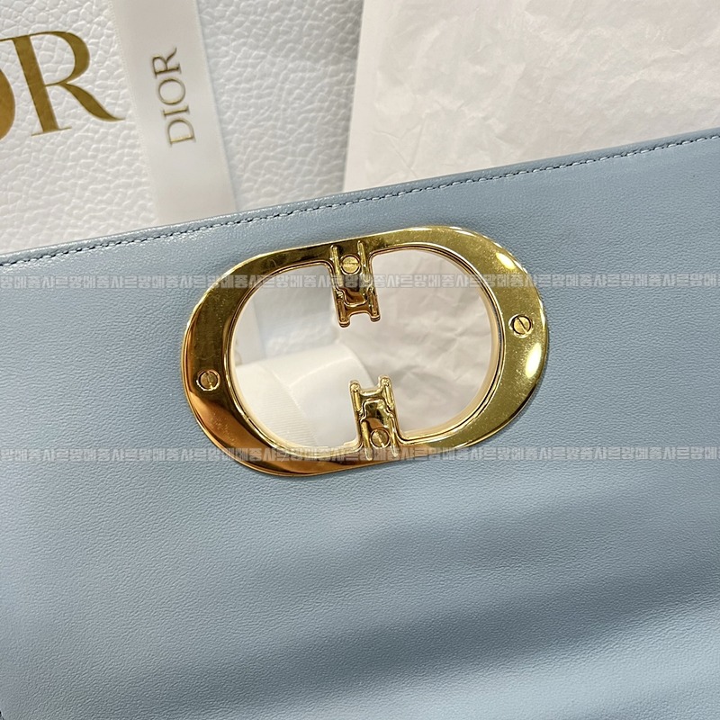 디올카로스몰백  20260403-175526-007루.jpg