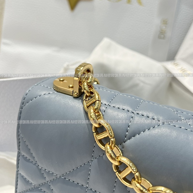 디올카로스몰백  20260403-175526-011루.jpg