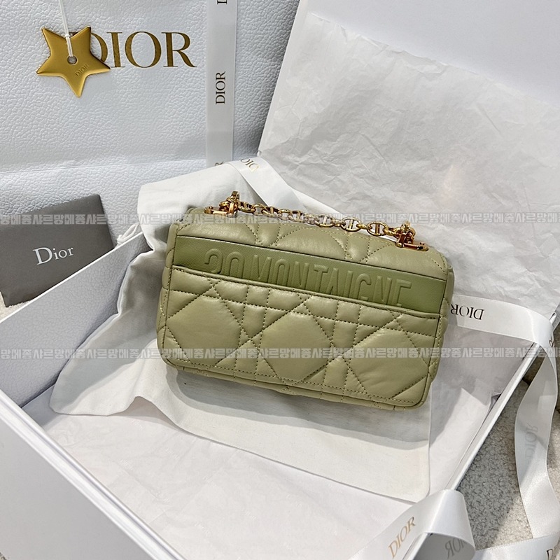 디올카로스몰백  20260403-175731-002루.jpg