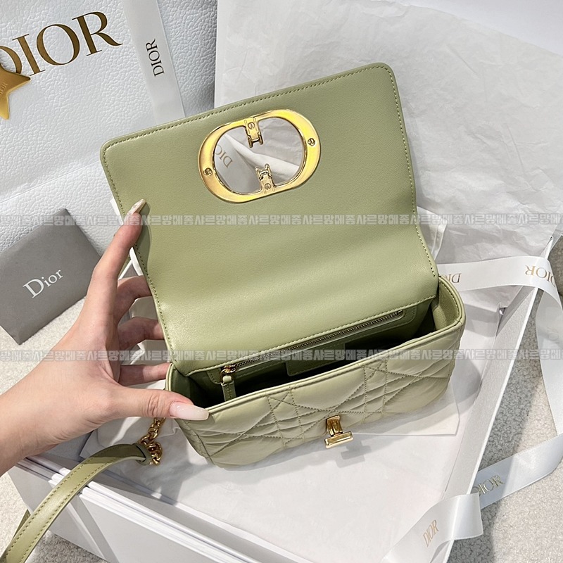 디올카로스몰백  20260403-175732-005루.jpg