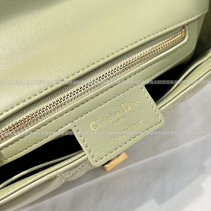 디올카로스몰백  20260403-175732-009루.jpg