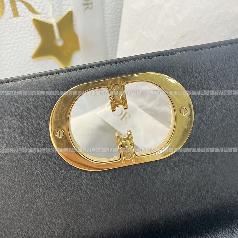 디올카로스몰백  20260403-180250-007루.jpg