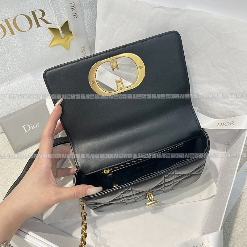 디올카로스몰백  20260403-180251-008루.jpg