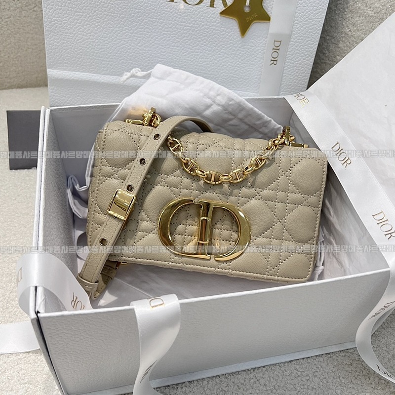 디올카로스몰백  20260403-180458-002루.jpg