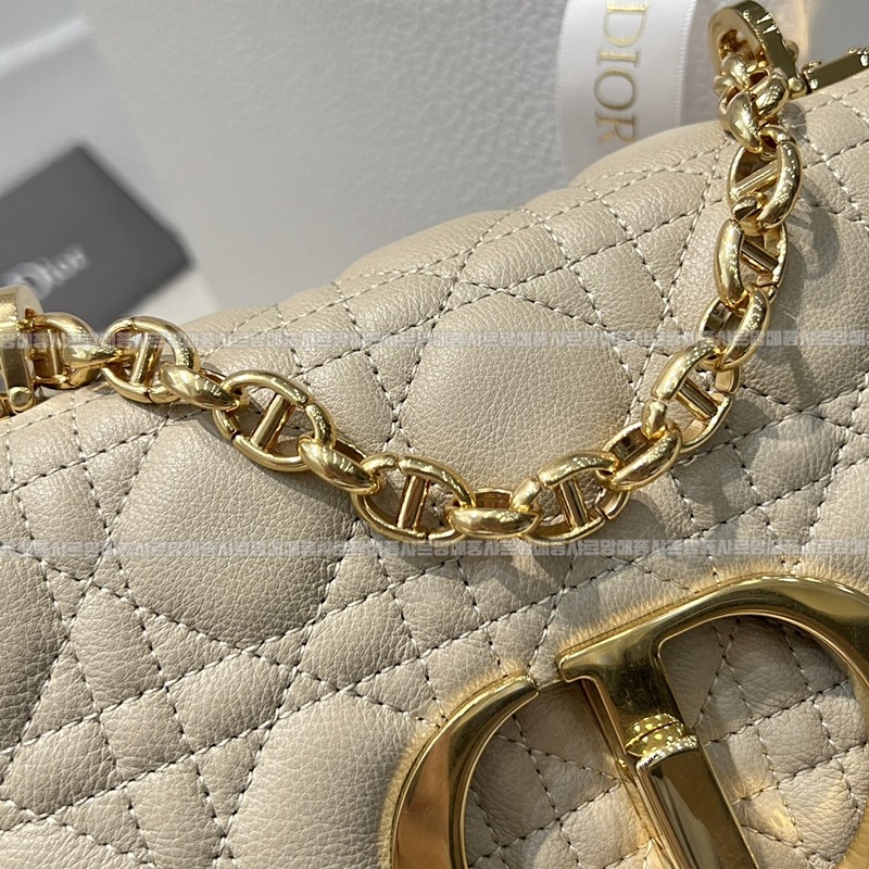 디올카로스몰백  20260403-180459-008루.jpg